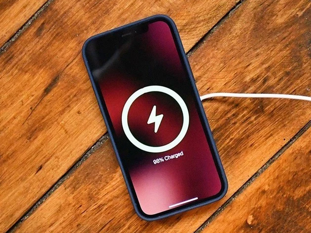 裕安苹果手机维修分享iPhone 12可以随便充电吗 